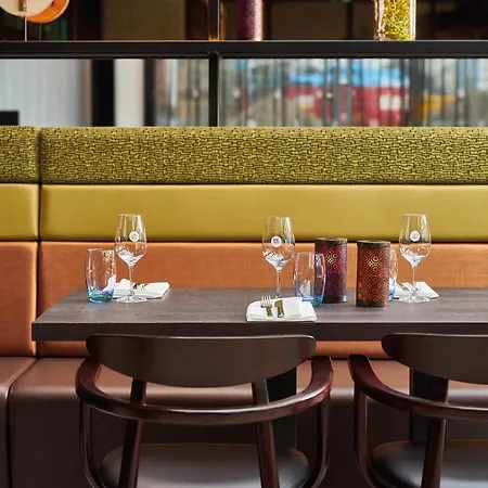 酒店 Inntel Landmark