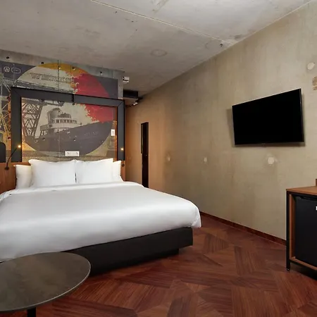 酒店 Inntel Landmark 4*