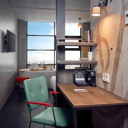 Hotel Inntel Landmark 4*