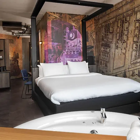 Hotel Inntel Landmark 4*
