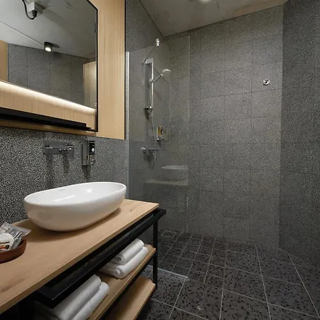 호텔 Inntel Landmark 4*